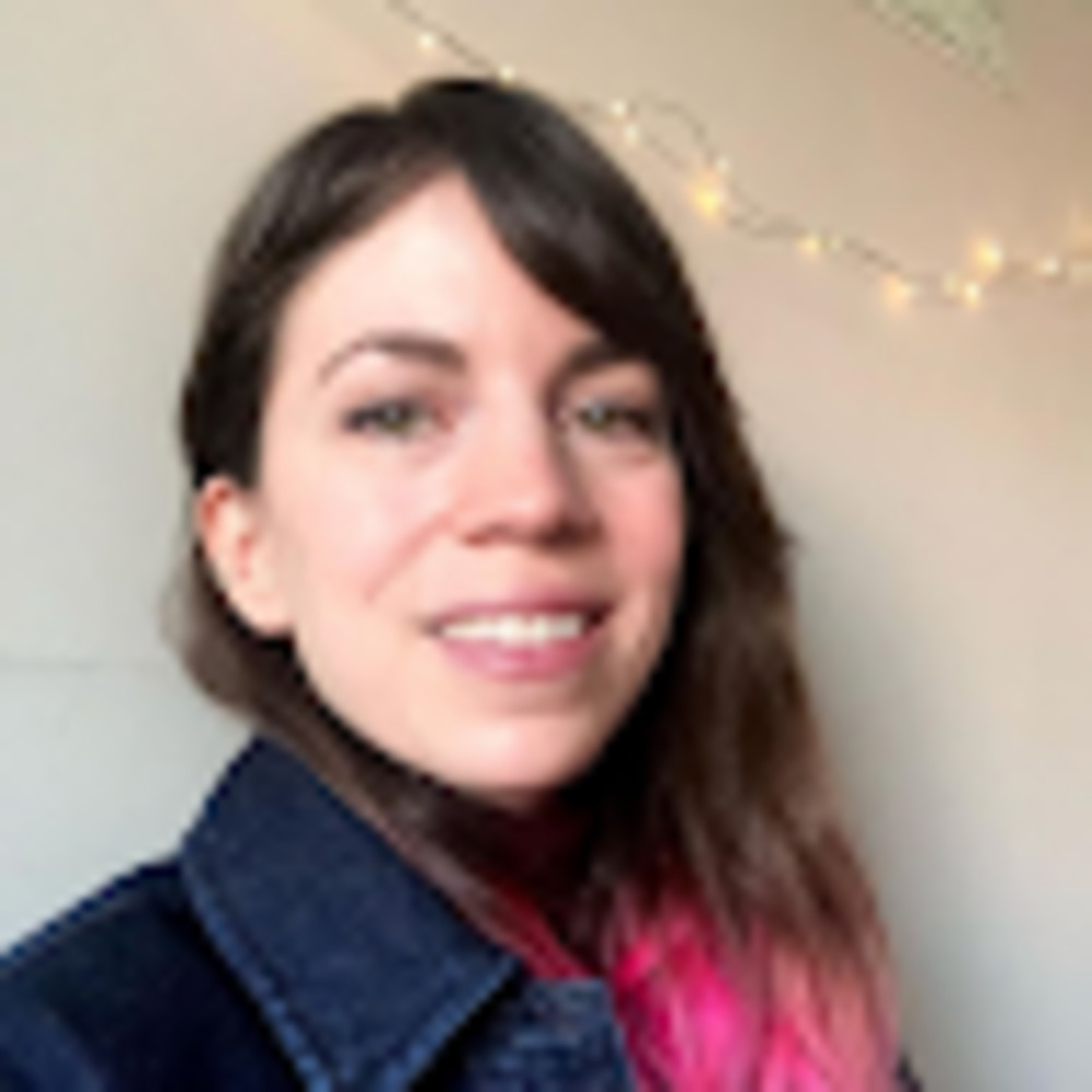 Meet your Posher, Caroline